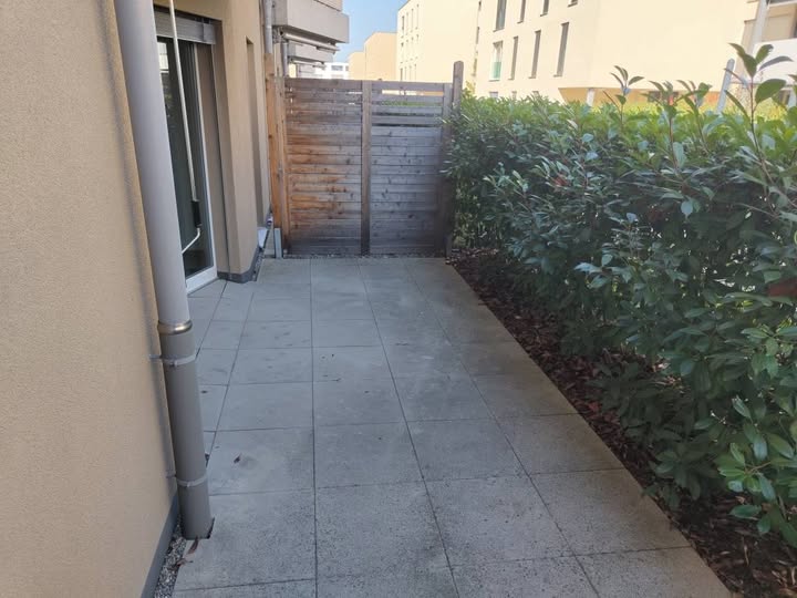 Appartement 2,5 pièces au rez-de-chaussée, reprise de bail au 30 septembre