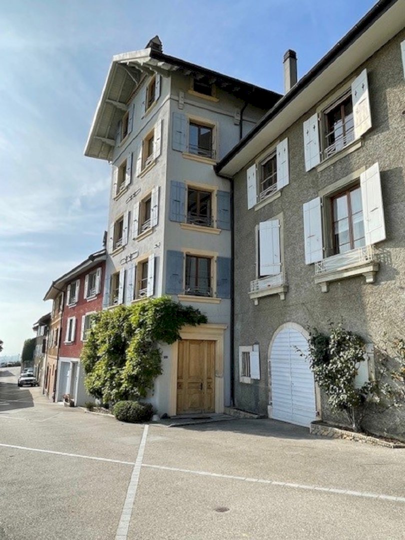 Appartement lumineux 3.5 pièces à Mont-sur-Rolle